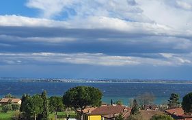 Casa Vista Lago